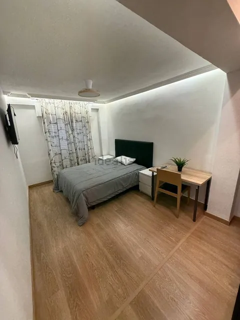 Room for rent, Zaragoza