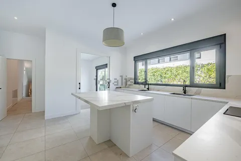 Casa de 401 m² a Madrid