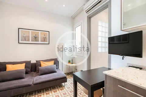 Wohnung 32 m² in Barcelona (2/26)