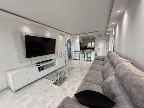 Pis de 111 m² a Marbella (2/56)