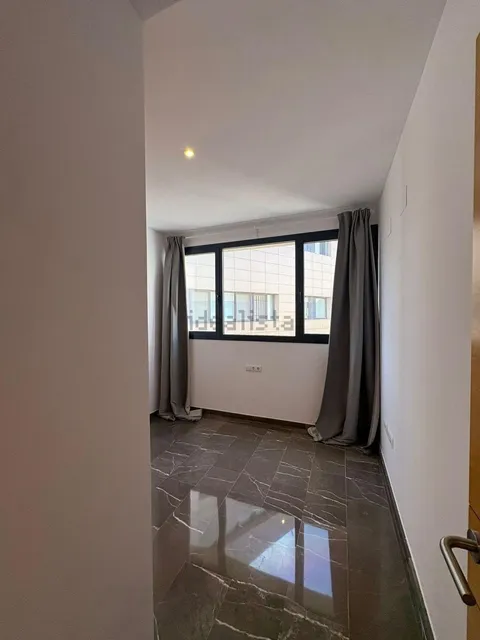 Flat 89 m² in Seville
