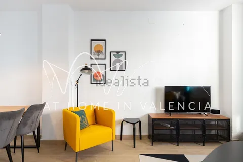 Flat 90 m² in Valencia (3/27)