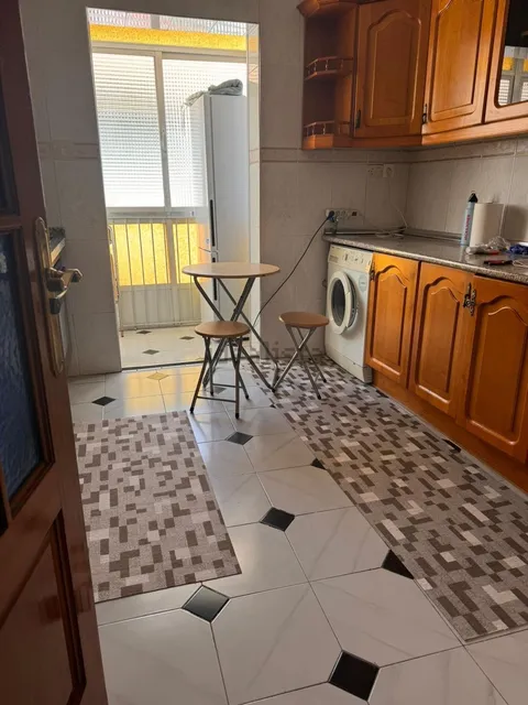 Habitació de lloguer, Granada (2/4)
