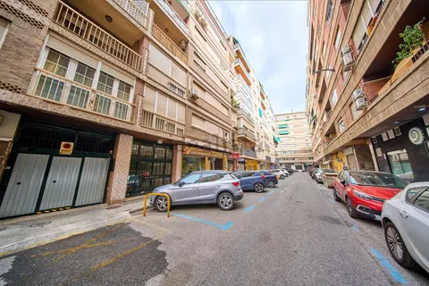 Apartamento 120 m² em Granada