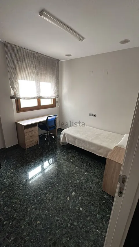 Room for rent, Ontinyent