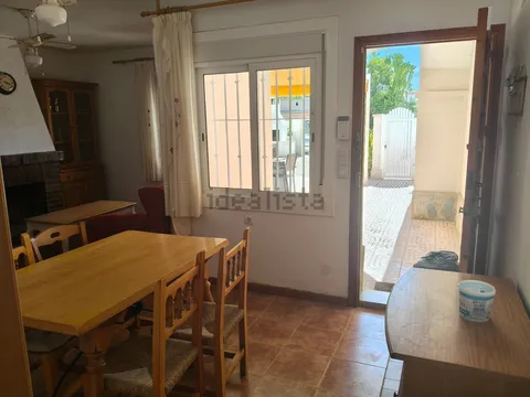 Casa de 80 m² a Oriola