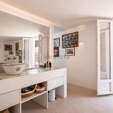Haus 350 m² in Marbella