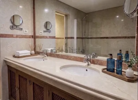 Pis de 399 m² a Estepona