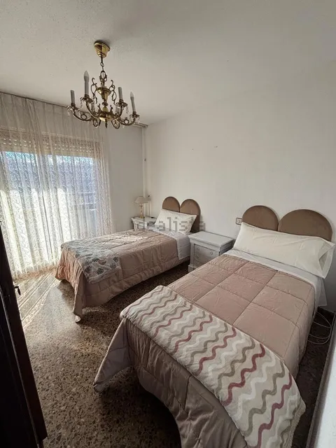 Flat 150 m² in Zaragoza