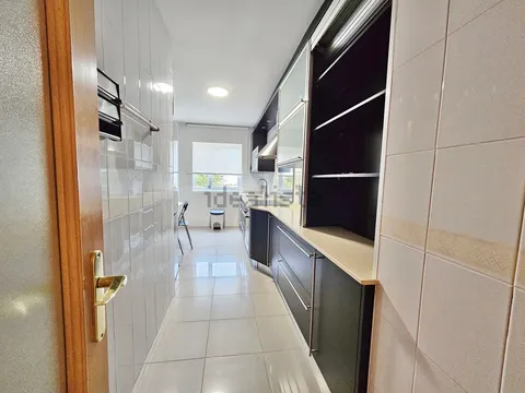 Pis de 100 m² a Oleiros