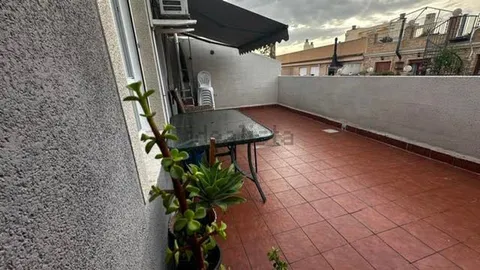 Flat 82 m² in Montserrat