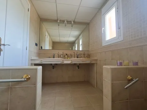 Casa de 500 m² a San Roque