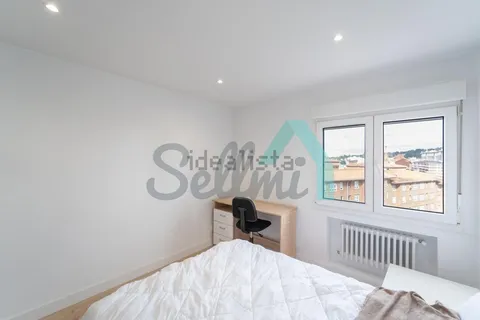 Pis de 104 m² a Oviedo