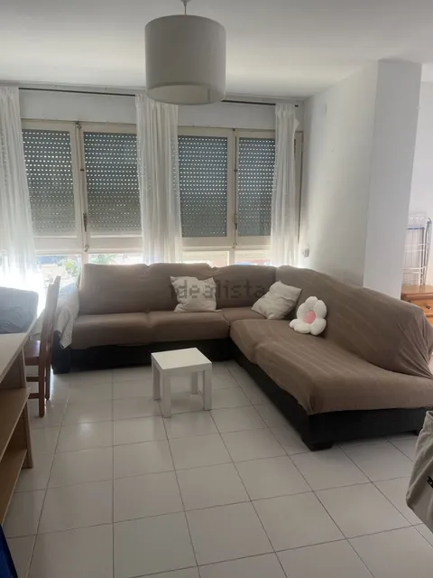 Habitació de lloguer, Vic (2/2)