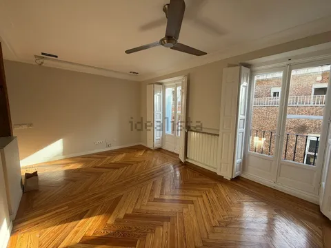 Квартира 125 м² у Madrid