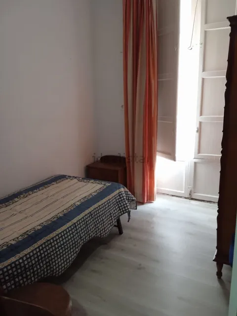 Piso de 50 m² en Granada