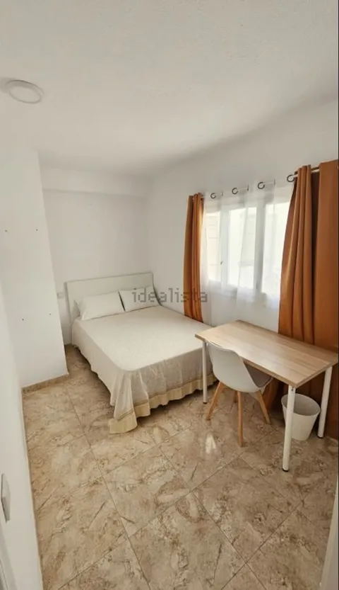 Habitació de lloguer, Alacant