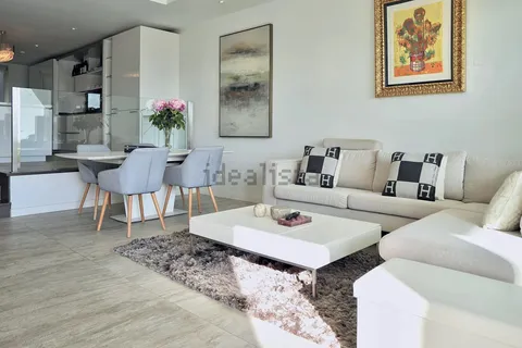 Haus 240 m² in Marbella