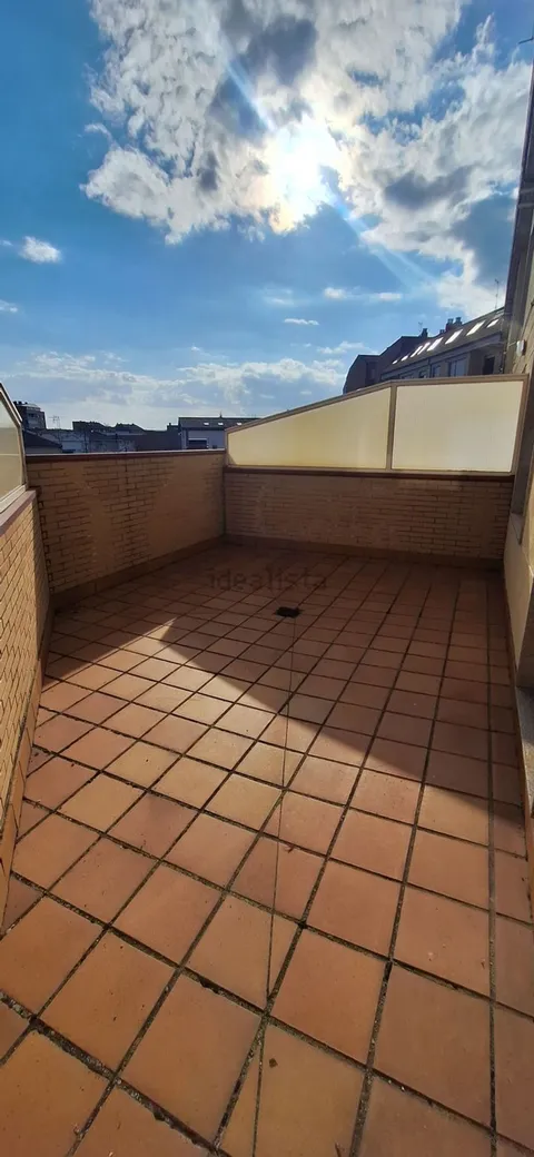 Pis de 42 m² a Lleó