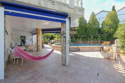 Casa de 434 m² a Castelldefels
