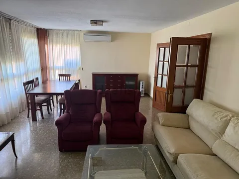 Appartement 120 m² à Séville
