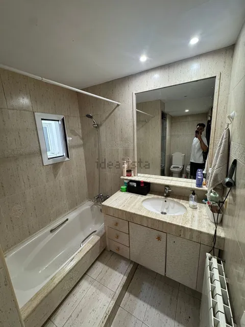 Room for rent, Barcelona