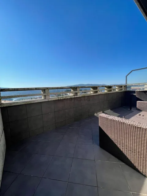 Pis de 105 m² a Poio
