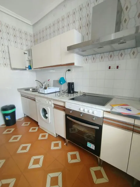 Habitació de lloguer, Àvila