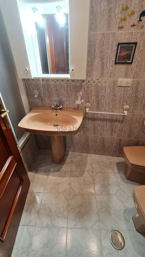 Pis de 75 m² a Ourense
