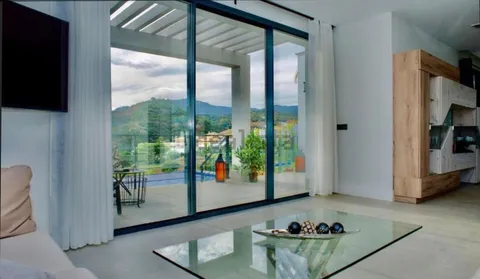 Casa de 300 m² a Estepona