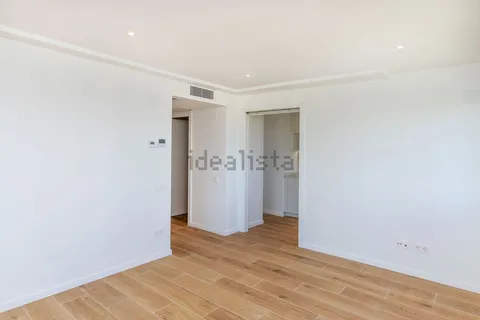 Flat 118 m² in Esplugues de Llobregat