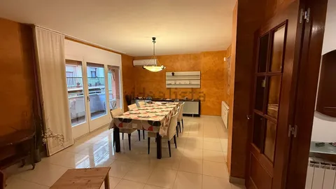 Habitació de lloguer, Argentona