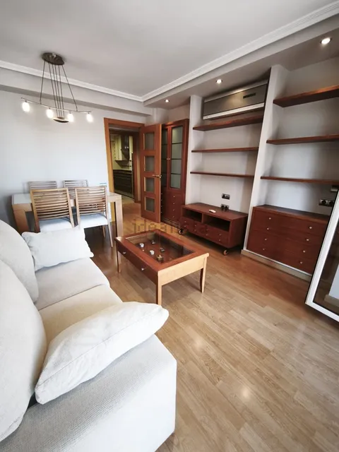 Piso de 78 m² en Zaragoza