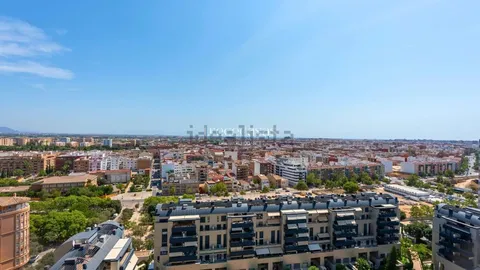 Pis de 272 m² a València