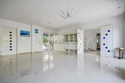 Casa de 434 m² a Castelldefels