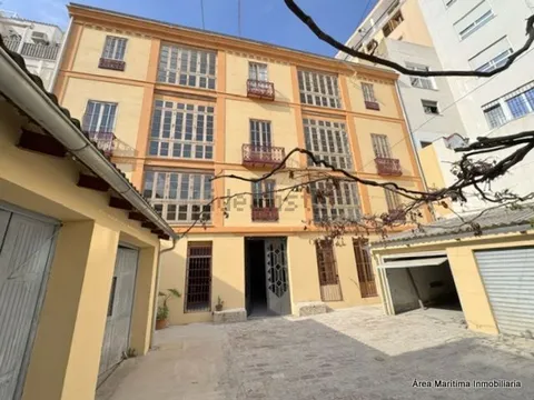 Pis de 170 m² a València