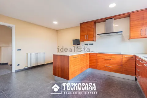 Будинок 471 м² у Sant Cugat del Vallès