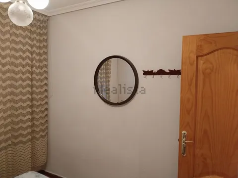 Habitació de lloguer, Àvila