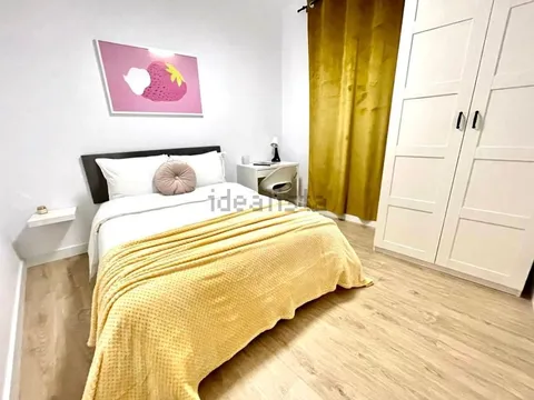 Кімната в оренду, Madrid