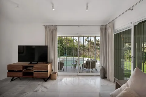 Haus 280 m² in Marbella