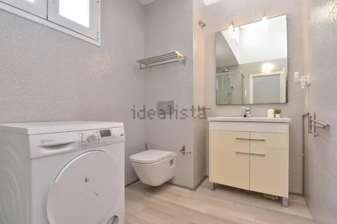 Wohnung 96 m² in Valencia