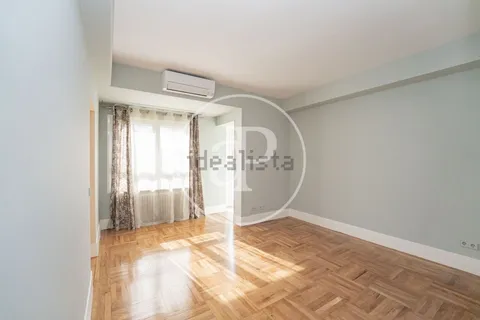 Wohnung 90 m² in Madrid