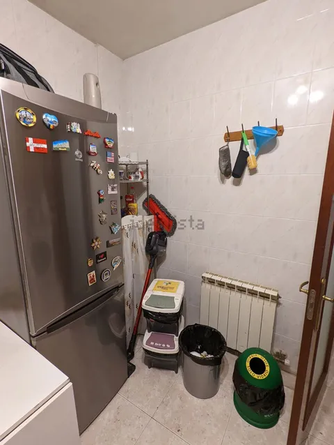 Habitació de lloguer, Montsó