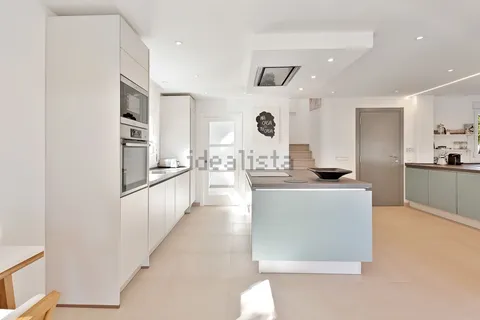 Casa de 303 m² a San Roque