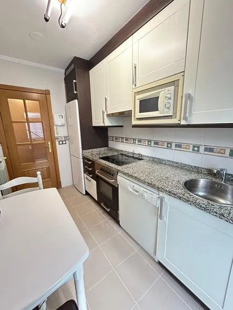 Pis de 76 m² a Gijón