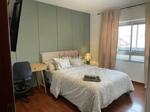 Habitació de lloguer, Lleó