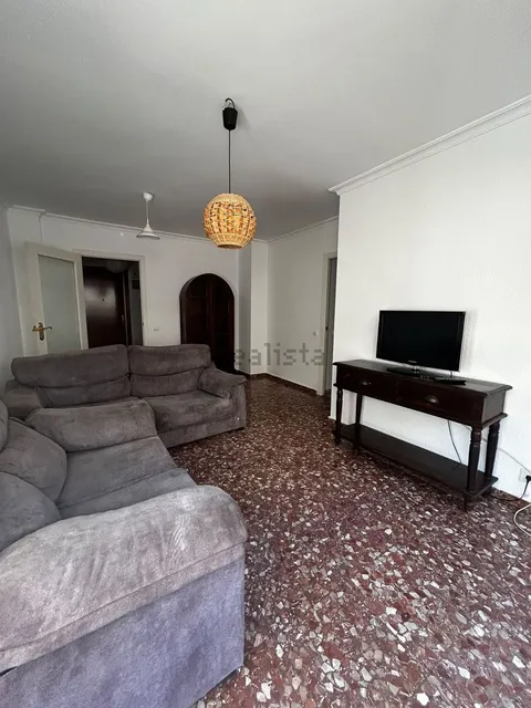 Flat 84 m² in Seville