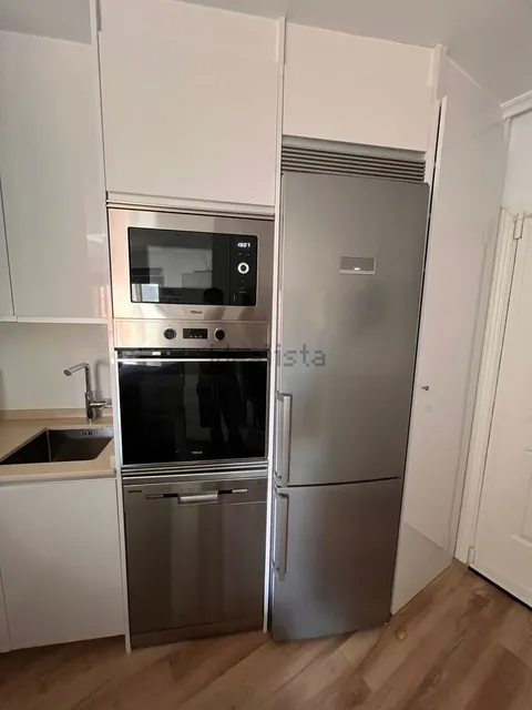 Wohnung 98 m² in Madrid