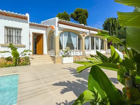 Haus 170 m² in Xàbia / Jávea