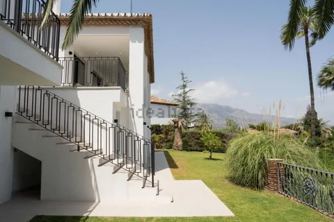 Haus 620 m² in Marbella